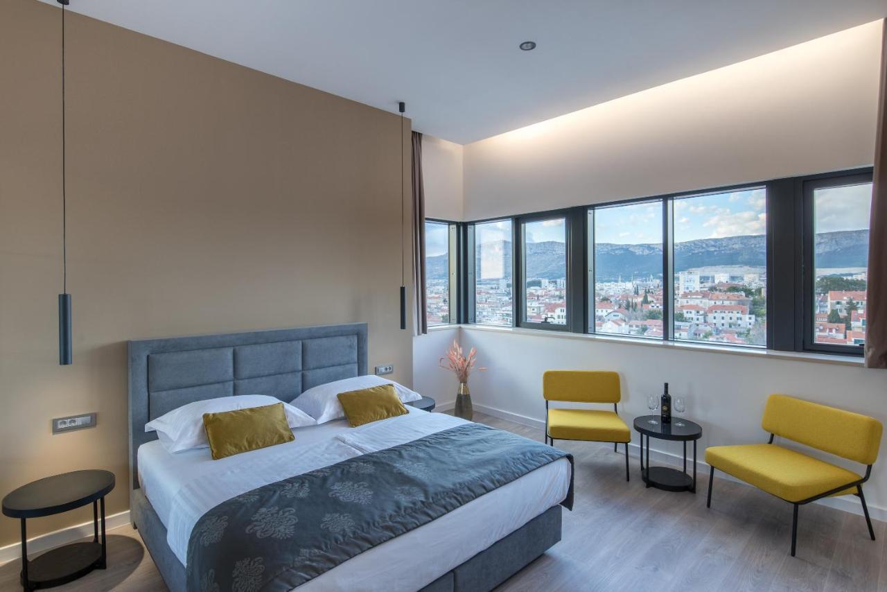Seascape Luxury Rooms สปลิท ภายนอก รูปภาพ
