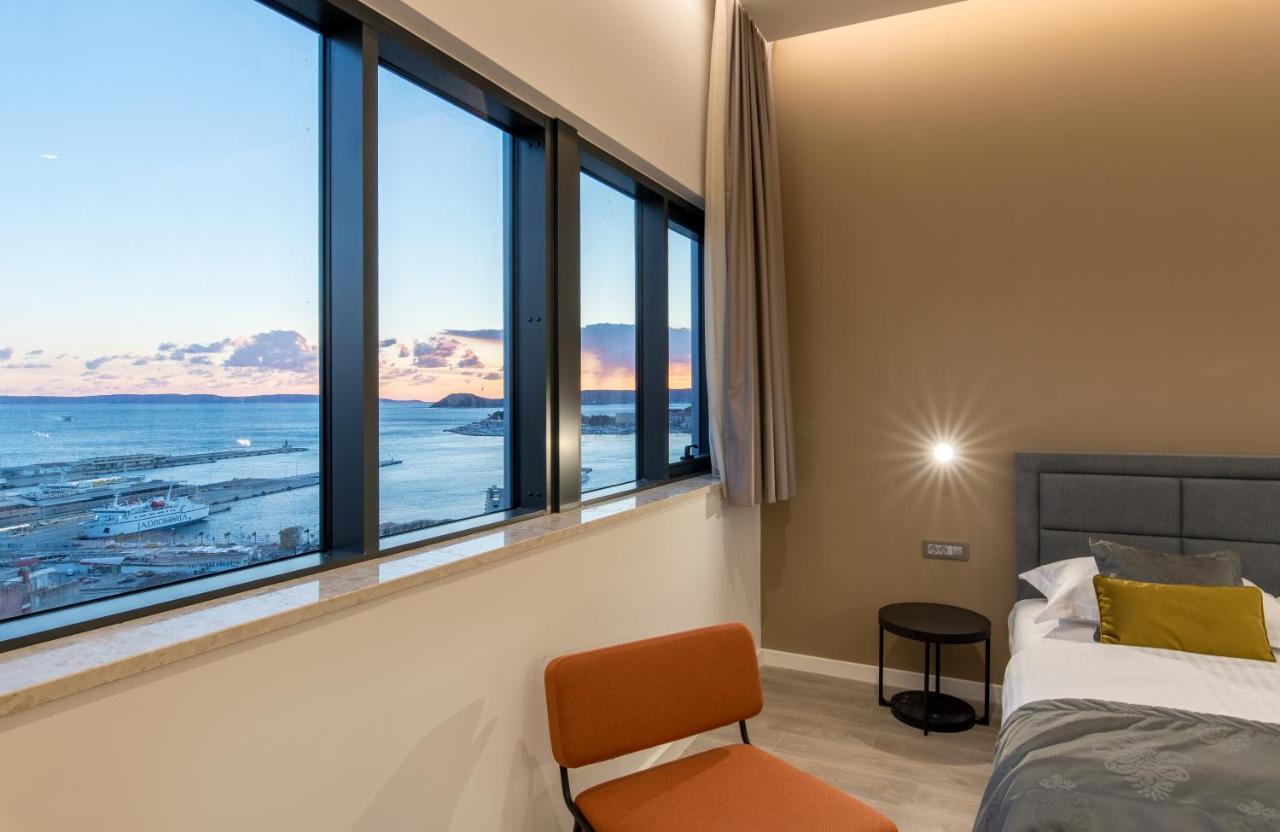 Seascape Luxury Rooms สปลิท ภายนอก รูปภาพ