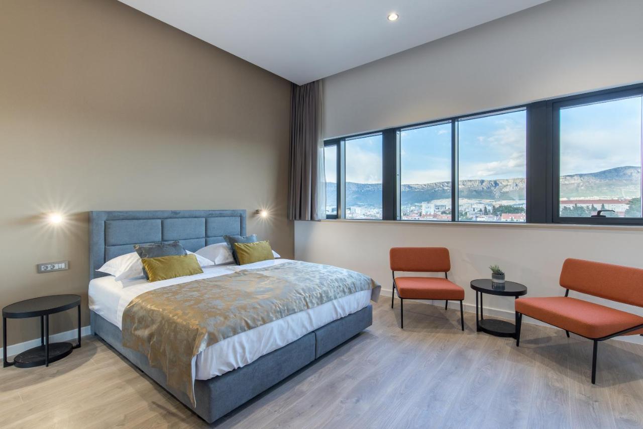 Seascape Luxury Rooms สปลิท ภายนอก รูปภาพ