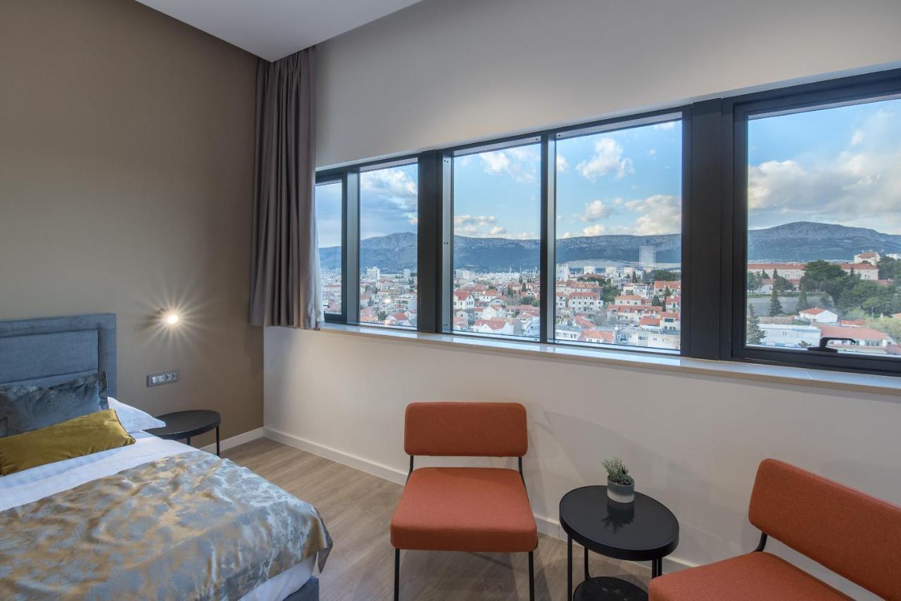 Seascape Luxury Rooms สปลิท ภายนอก รูปภาพ