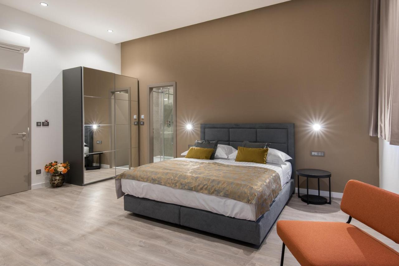 Seascape Luxury Rooms สปลิท ภายนอก รูปภาพ