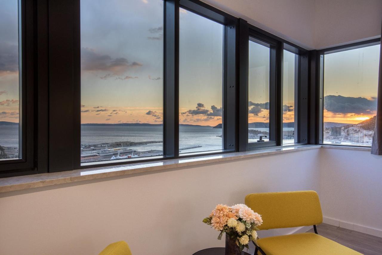 Seascape Luxury Rooms สปลิท ภายนอก รูปภาพ
